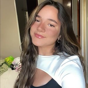 Meet your Posher, Steffy